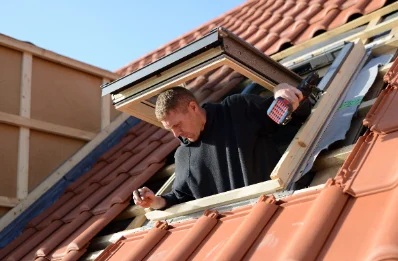 Pose de fenêtres de toit Velux à Lempty